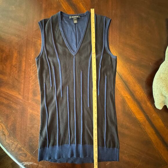 St. John Knits Tunic Top Womens P / Small Sleeveless Tank Blue V‎ Neck $695 - Picture 4 of 6